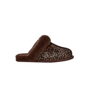 UGG Scuffette Caspian Slipper Burnt Cedar