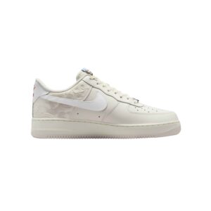 Nike Air Force 1 '07 SE 'LNY'