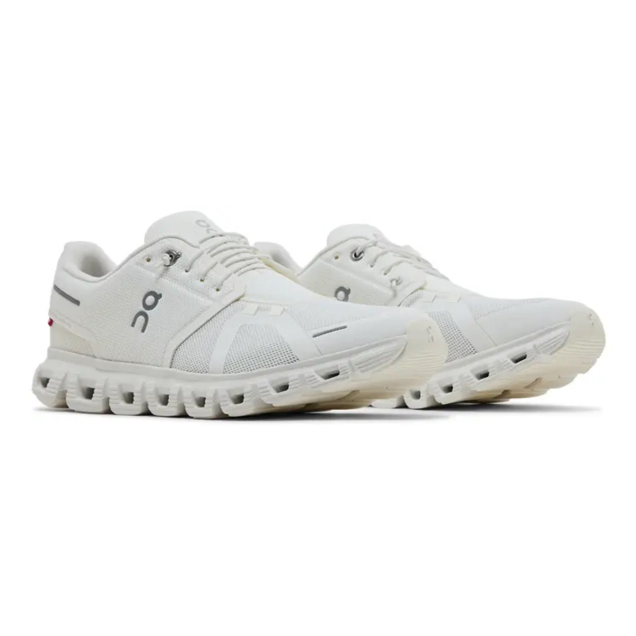 ON Cloud 6 ‘Triple White’