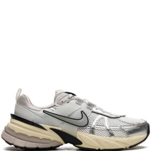Nike V2K Run “Metallic Silver