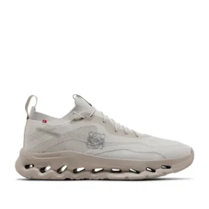 LOEWE x OnCloudtilt Sand