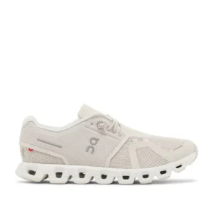 On Running Cloud 5 Pearl/White