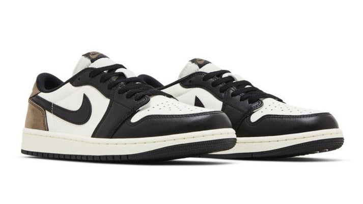 Air Jordan 1 Retro Low OG 'Mocha' - Image 5